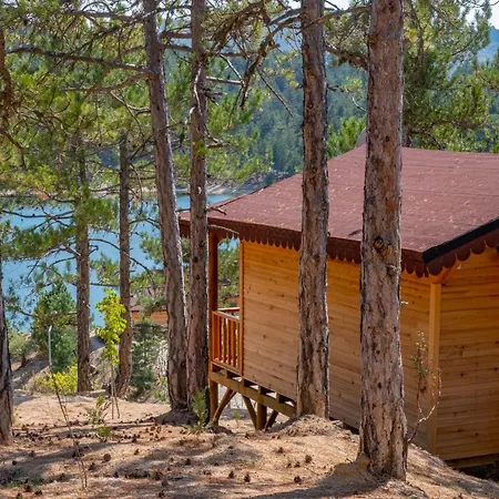 Bed & Breakfast Tahtali Gol Evleri Emet