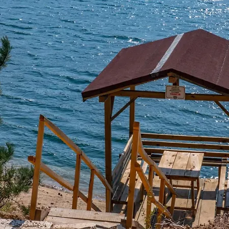 호텔 Tahtali Gol Evleri *