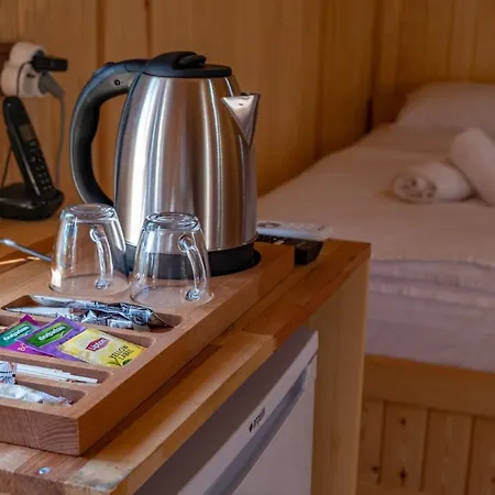 Tahtali Gol Evleri מלון Emet