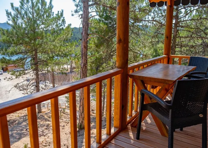 Tahtalı Göl Evleri Emet